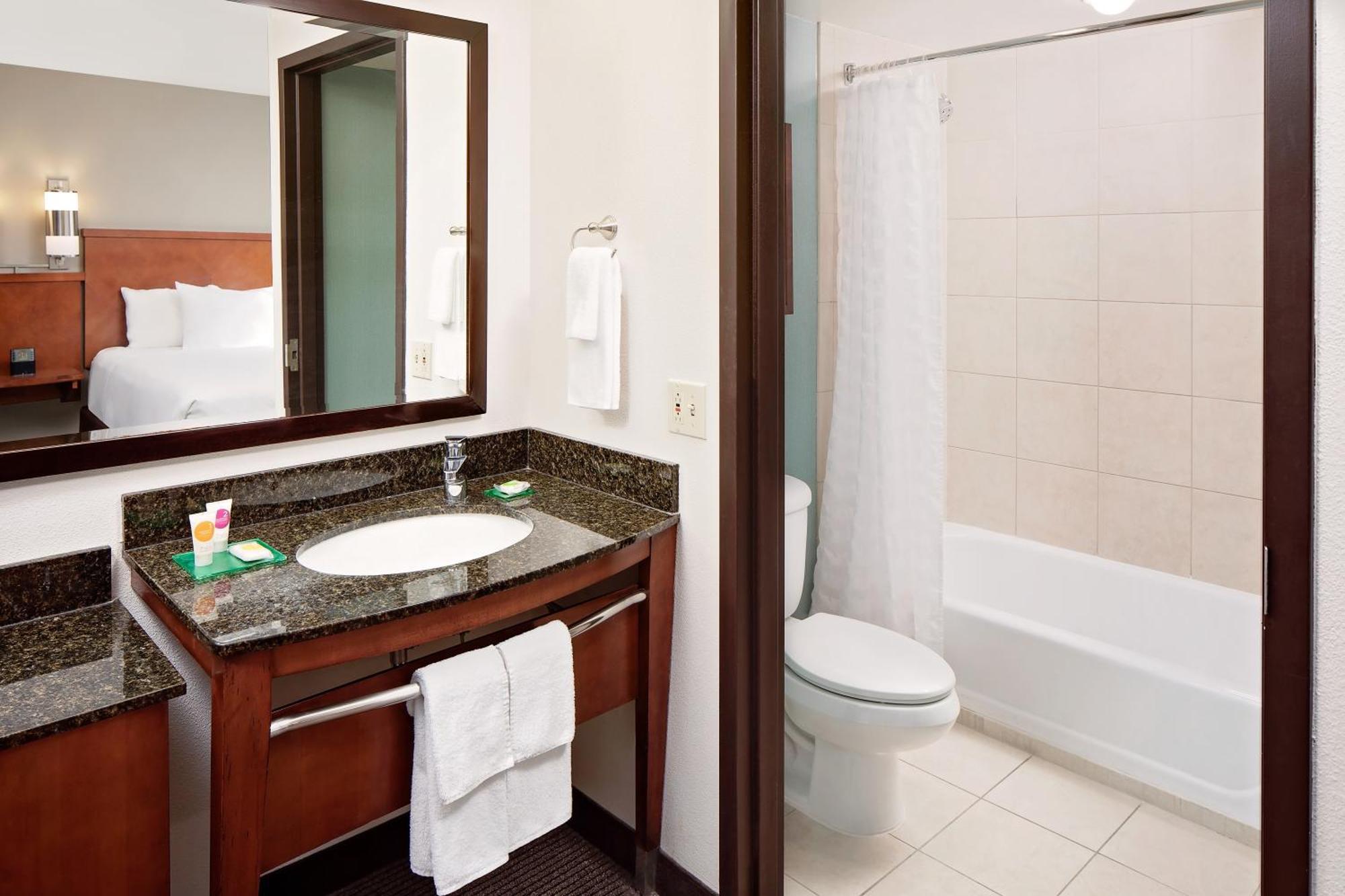Hyatt Place Ontario/Rancho Cucamonga Chambre photo