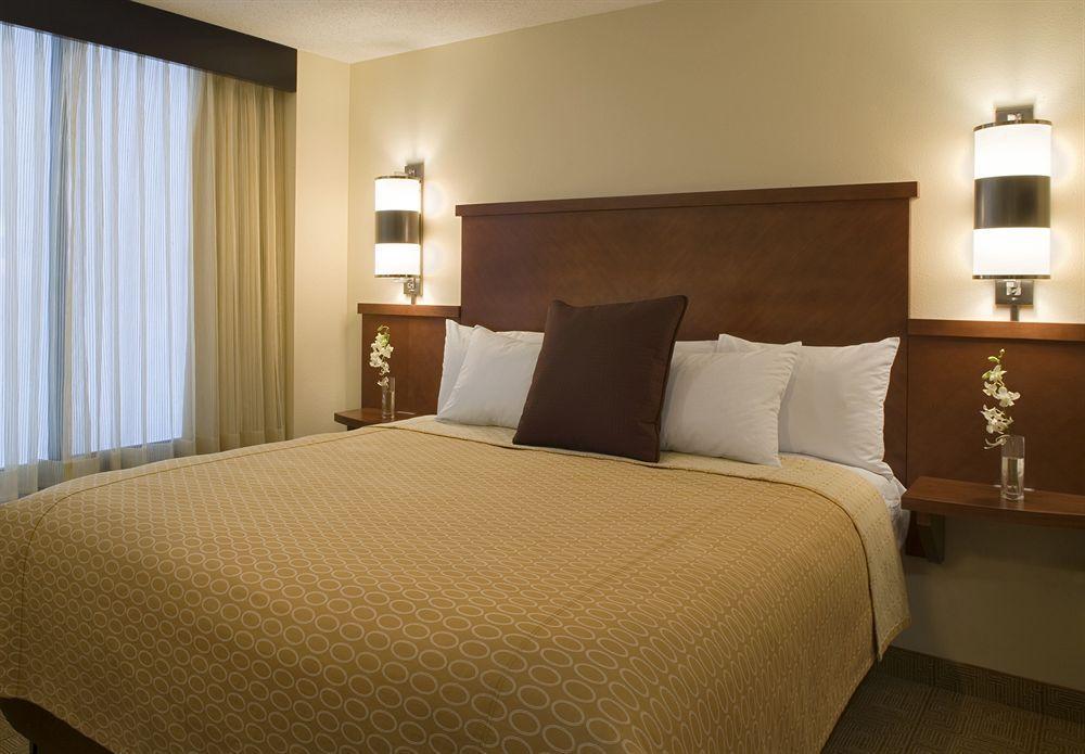 Hyatt Place Ontario/Rancho Cucamonga Extérieur photo
